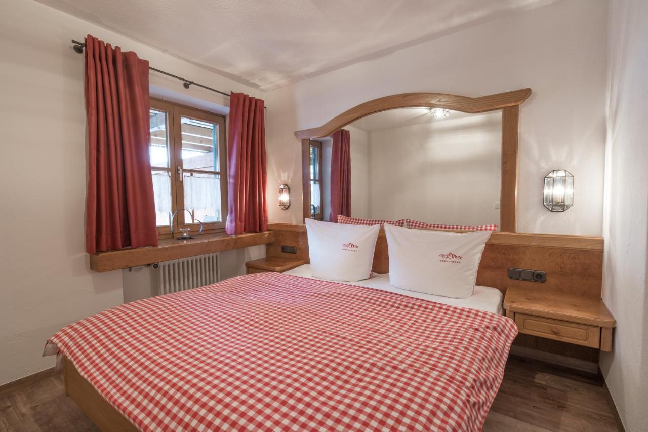 Ferienwohnungen Alpentraum - Landhaus im oberen Markt Oberstdorf Exterior foto